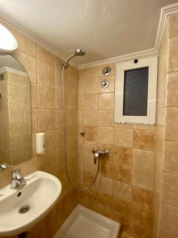 Arma Faliro Apartments 아테네 외부 사진