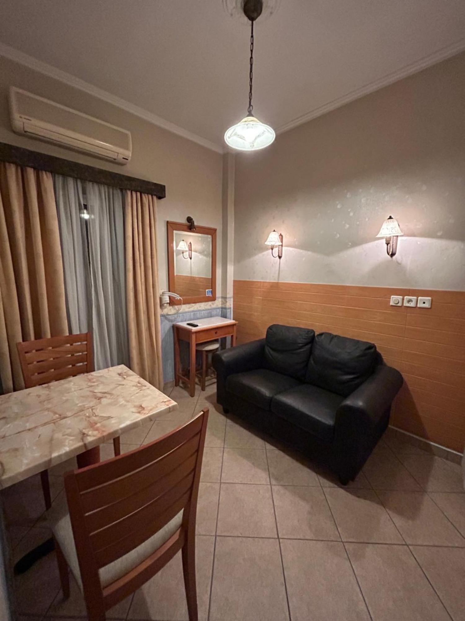 Arma Faliro Apartments 아테네 외부 사진