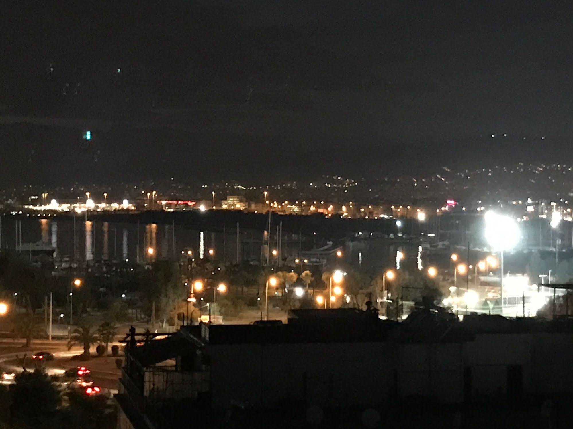 Arma Faliro Apartments 아테네 외부 사진