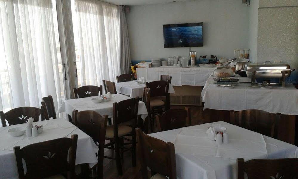 Arma Faliro Apartments 아테네 외부 사진